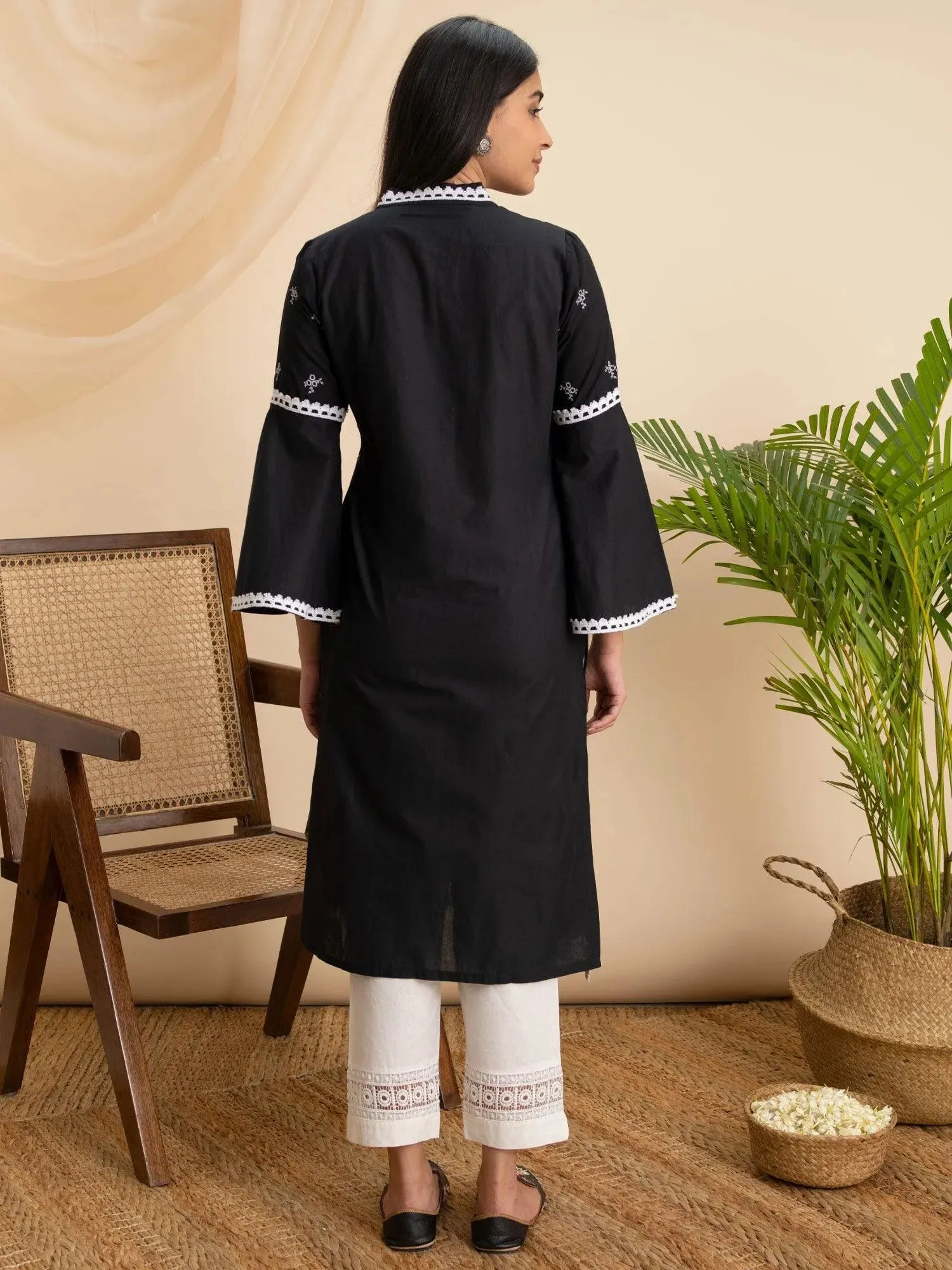 Black Embroidered Cotton Kurta