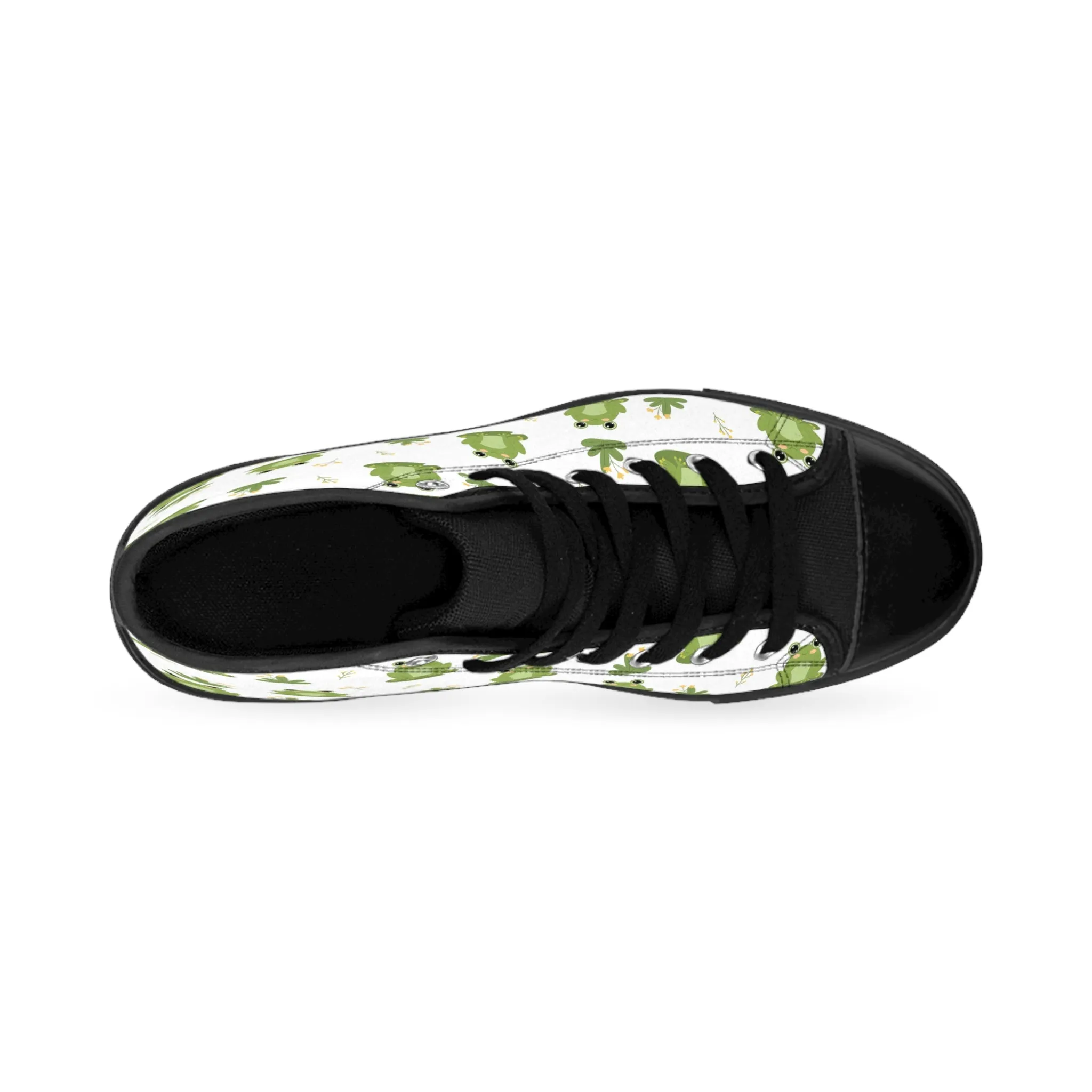 Cute Frogs in Nature Women's Classic Sneakers