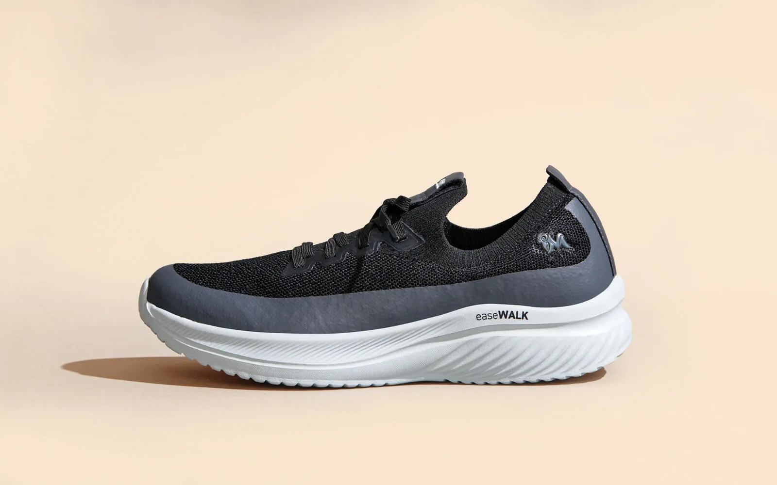 Ease Walk Sneakers