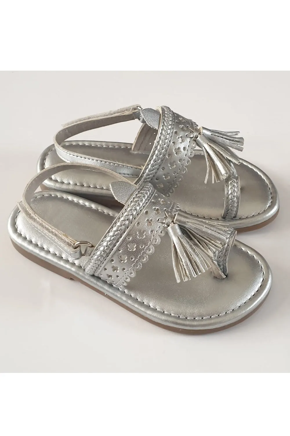 Silver Kolhapuri Sandals