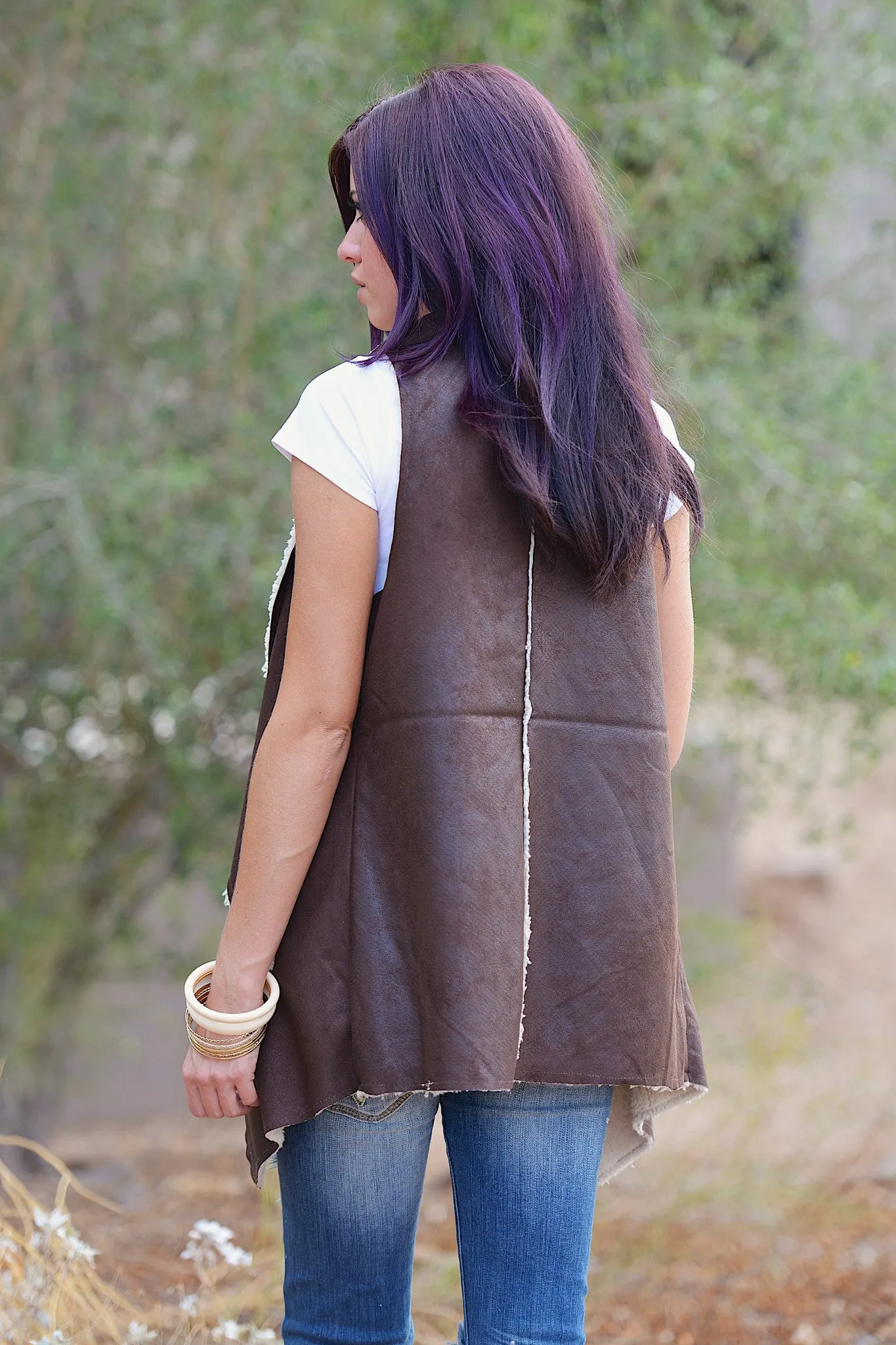 So Hollywood Sherpa Vest - Chocolate