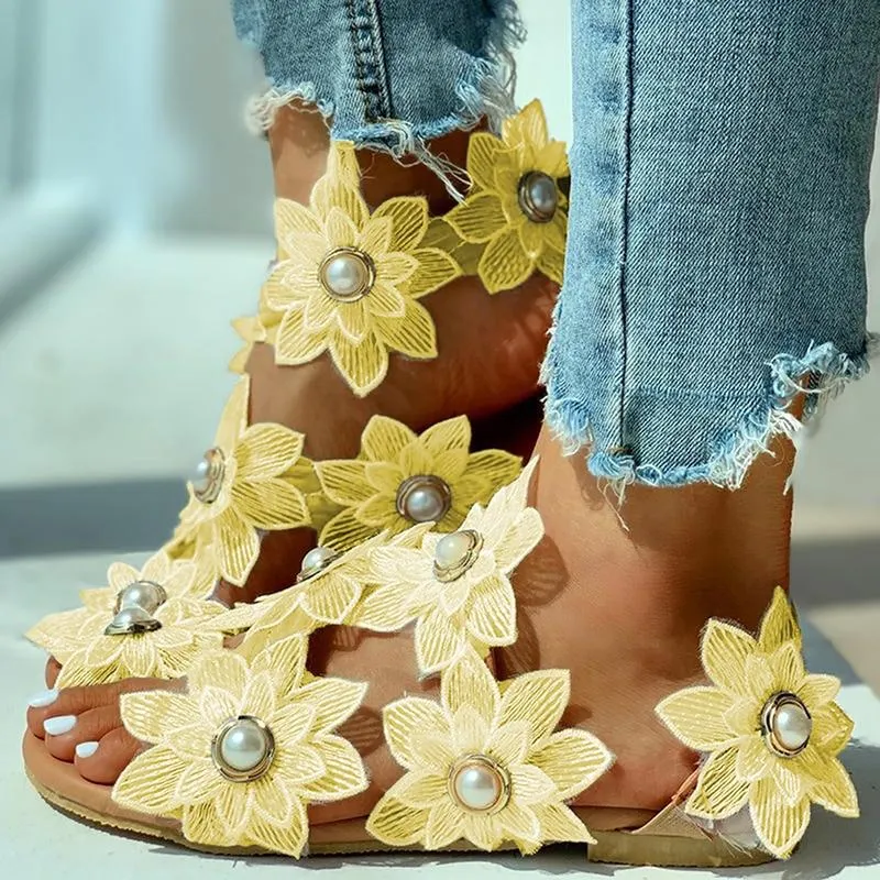 Women Flower Design Flat Bohemian Casual Beach Sandals