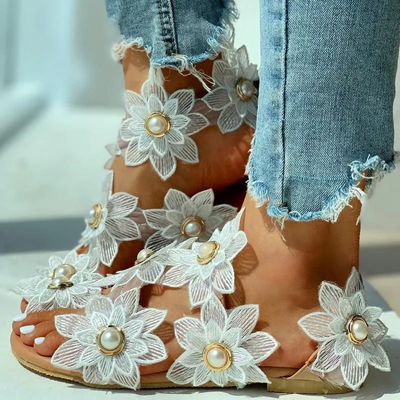 Women Flower Design Flat Bohemian Casual Beach Sandals